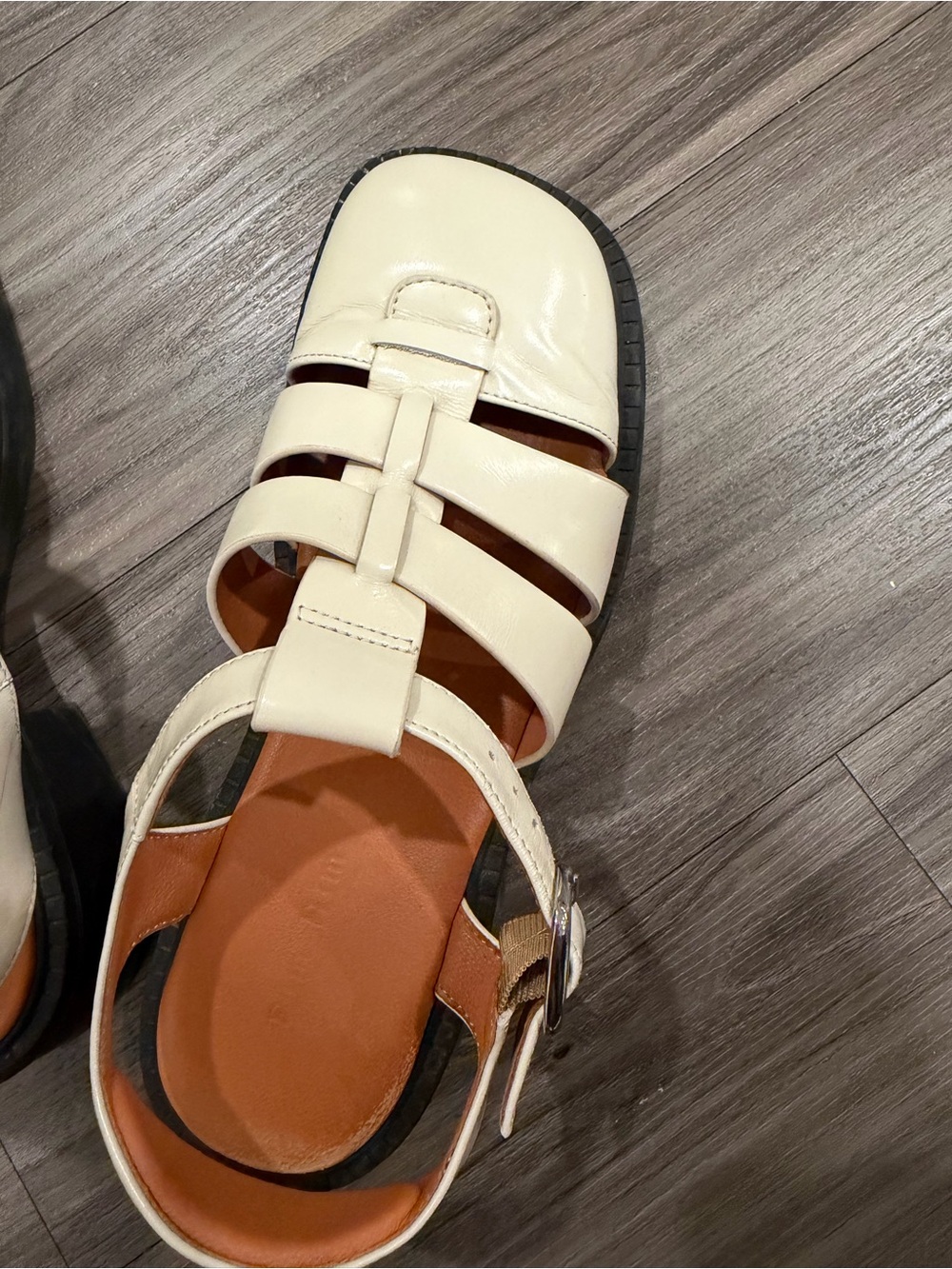 Roman Sandals - Picture 4 of 6
